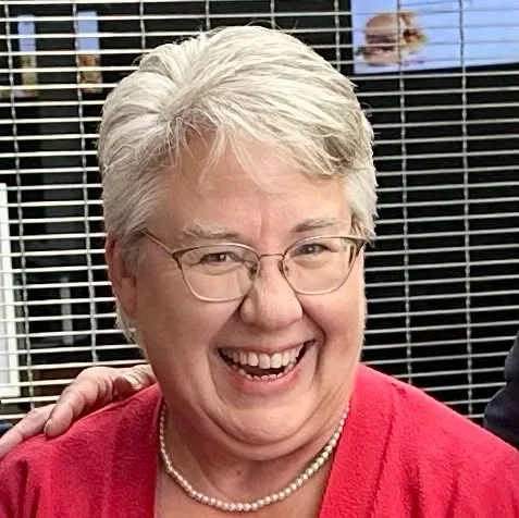 Mitzi Cheldelin, Team Member